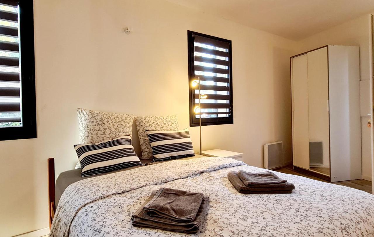 Cosy Studio Dans Le Site Historique De Pezenas Hotel Buitenkant foto
